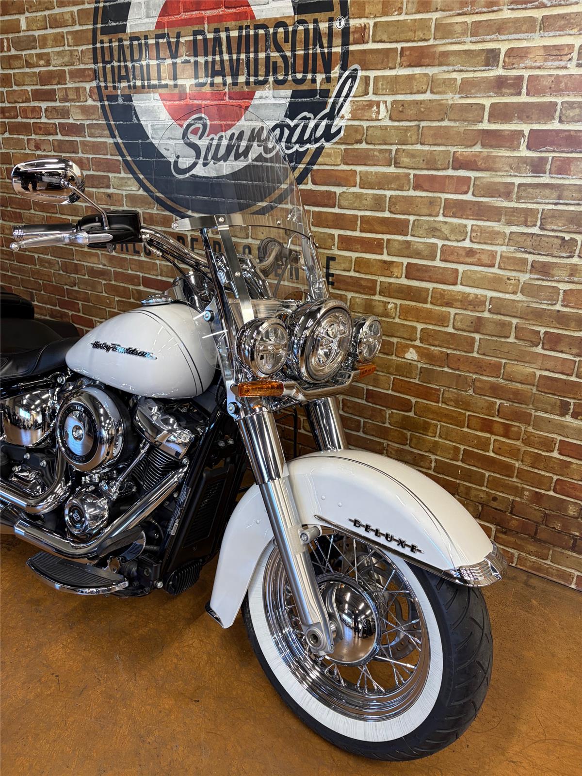 2020 HARLEY-DAVIDSON DELUXE