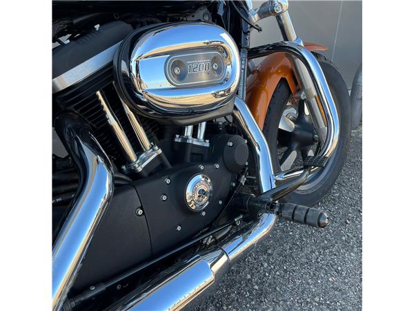 2014 Sportster 1200 Custom with H-D1 factory customization