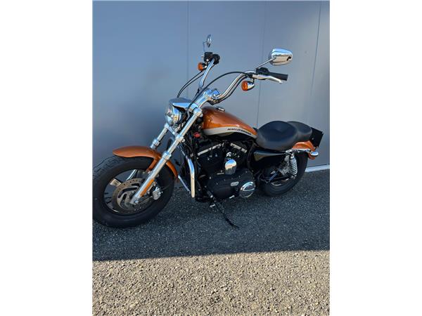 2014 Sportster 1200 Custom with H-D1 factory customization