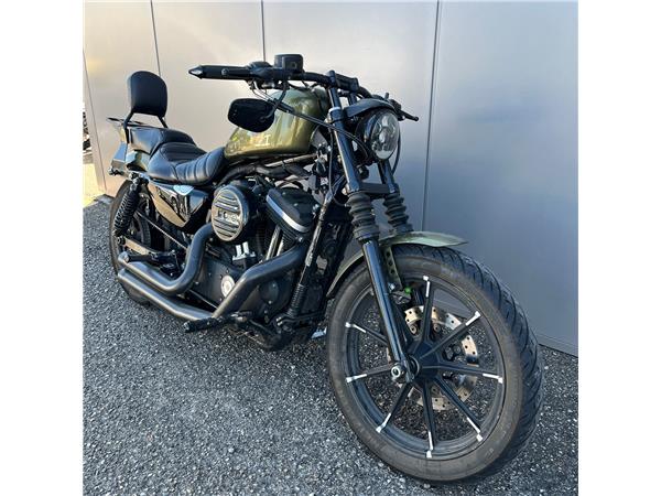2017 Iron 883