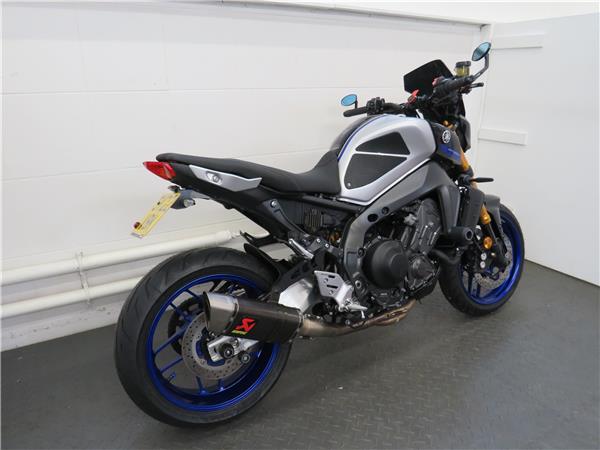 YAMAHA MT-09  SP