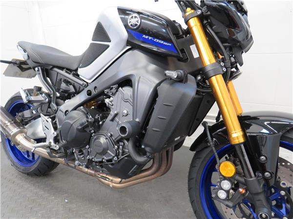 YAMAHA MT-09  SP
