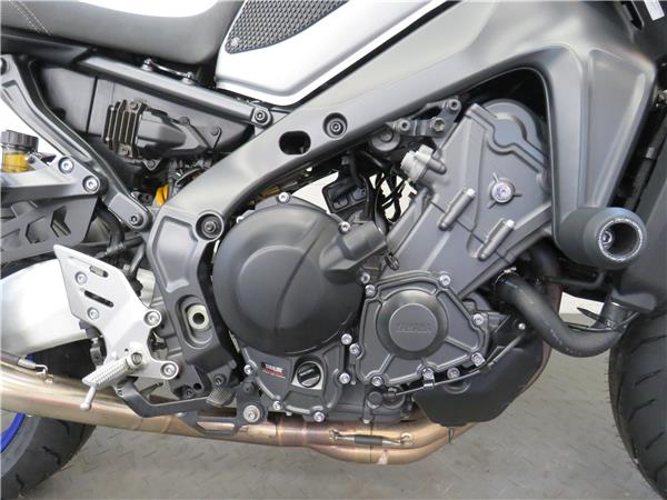YAMAHA MT-09  SP