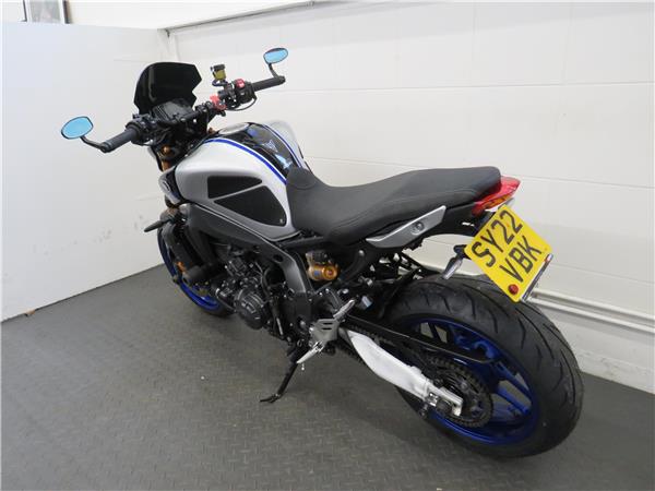 YAMAHA MT-09  SP