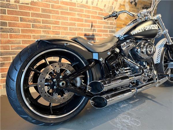 2014 harley-davidson FXSB Breakout 103 ABS (35KW possible)