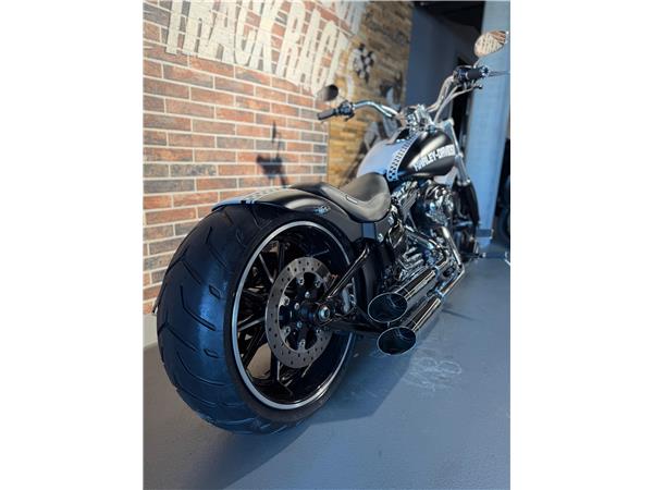 2014 harley-davidson FXSB Breakout 103 ABS (35KW possible)