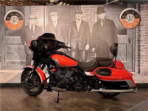 2024 HARLEY-DAVIDSON STREET GLIDE