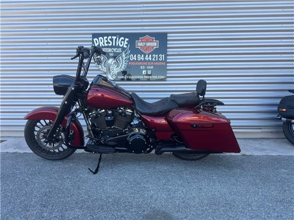 2017 HARLEY-DAVIDSON ROAD KING