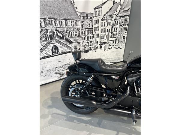 2017 HARLEY-DAVIDSON ROADSTER