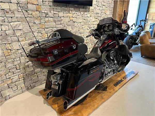 2013 harley-davidson FLHTCUSE8 Electra Glide Ultra Classic CVO ABS