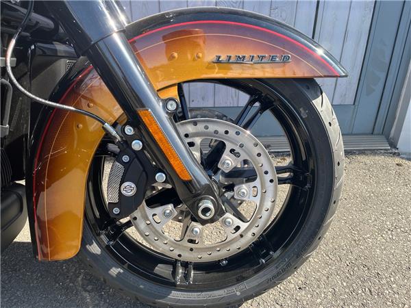 2025 HARLEY-DAVIDSON TOURING FLHTK ULTRA LIMITED