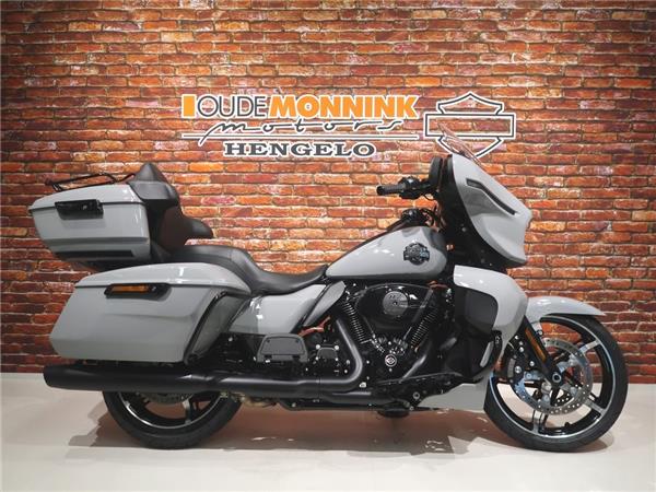 2025 Harley-Davidson FLHXU Street Glide Ultra 117