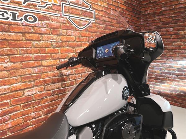 2025 Harley-Davidson FLHXU Street Glide Ultra 117