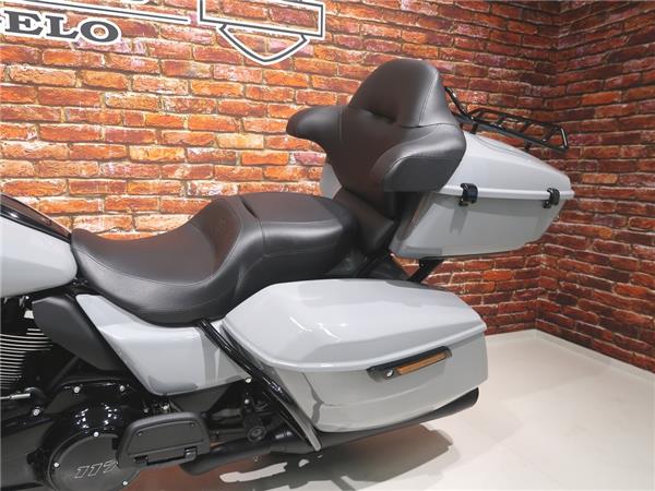 2025 Harley-Davidson FLHXU Street Glide Ultra 117