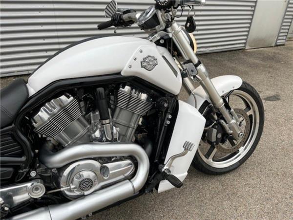 2013 Harley-Davidson V-Rod Muscle VRSCF