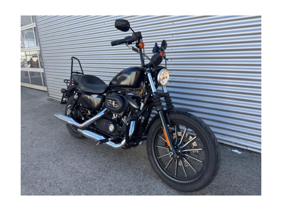2015 Harley-Davidson Sportster XL 883 N Iron