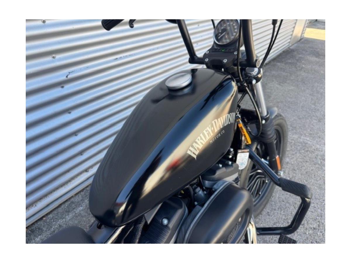 2015 Harley-Davidson Sportster XL 883 N Iron