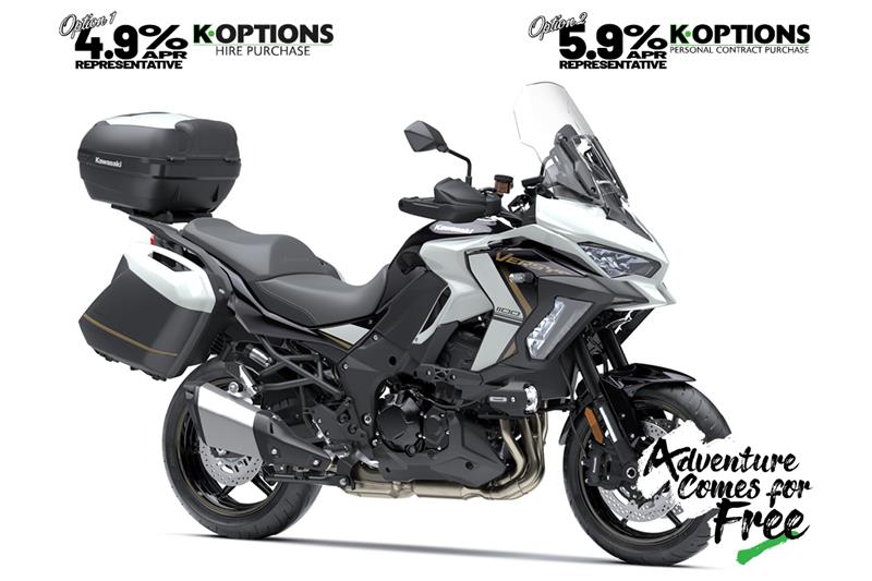 Pearl Robotic White + Metallic Diablo Black