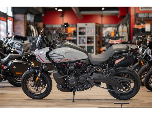 2025 Pan America 1250 ST