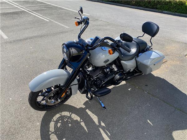 2024 HARLEY-DAVIDSON ROAD KING