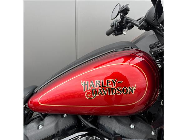 2022 Low Rider El Diablo