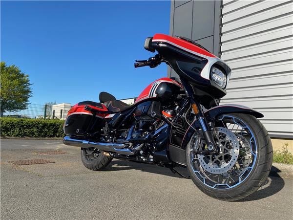 2025 HARLEY-DAVIDSON STREET GLIDE
