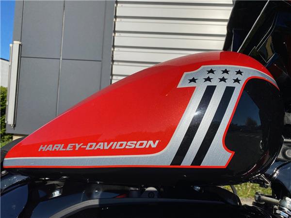 2025 HARLEY-DAVIDSON STREET GLIDE