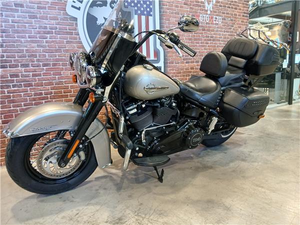2017 HARLEY-DAVIDSON HERITAGE