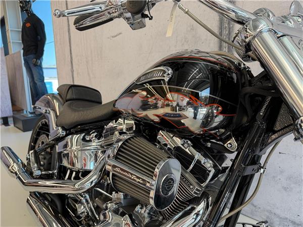 2014 harley-davidson FXSBSE Softail Breakout ABS CVO