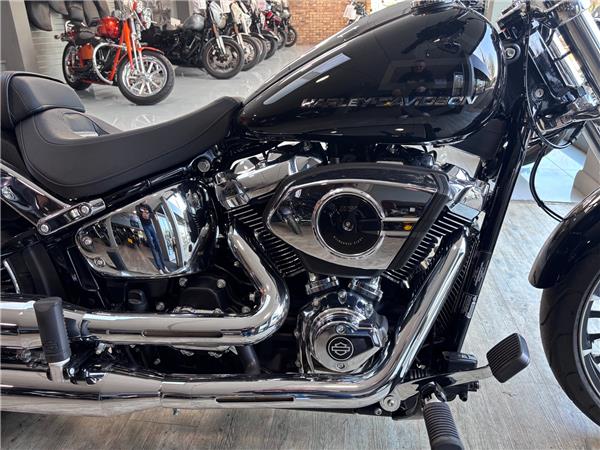 2025 HARLEY-DAVIDSON BREAKOUT 117 