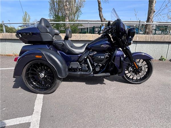 2025 HARLEY-DAVIDSON TRI GLIDE ULTRA 