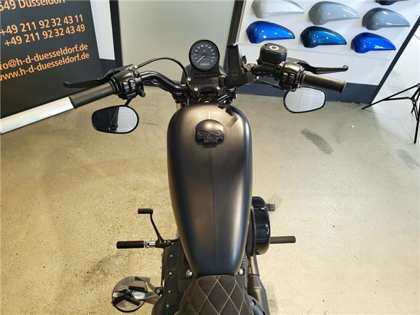 XL883N Iron 