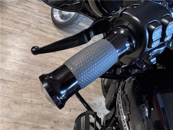 2020 HARLEY-DAVIDSON STREET GLIDE