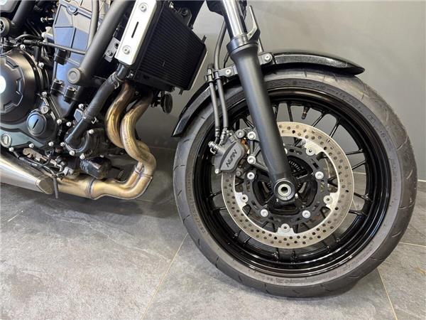 2025 Kawasaki Z650 RS