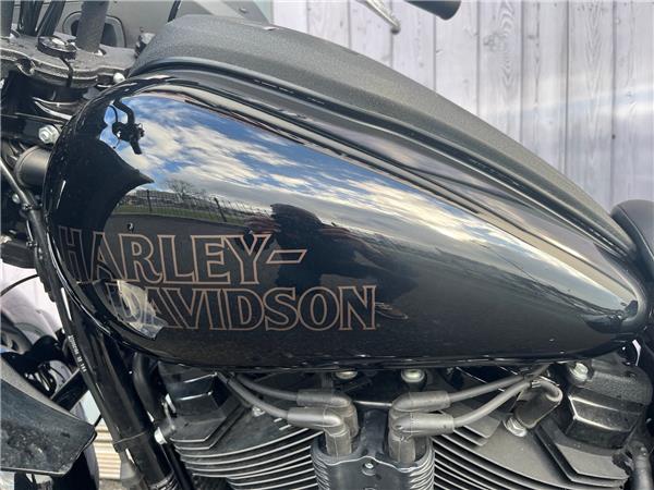 2024 HARLEY-DAVIDSON FXLRST LOWRIDER ST 
