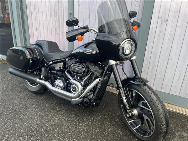 2018 HARLEY-DAVIDSON SOFTAIL FLSB SPORT GILDE