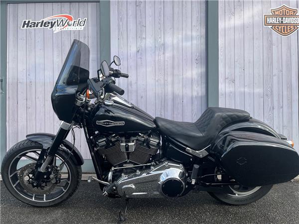 2018 HARLEY-DAVIDSON SOFTAIL FLSB SPORT GILDE