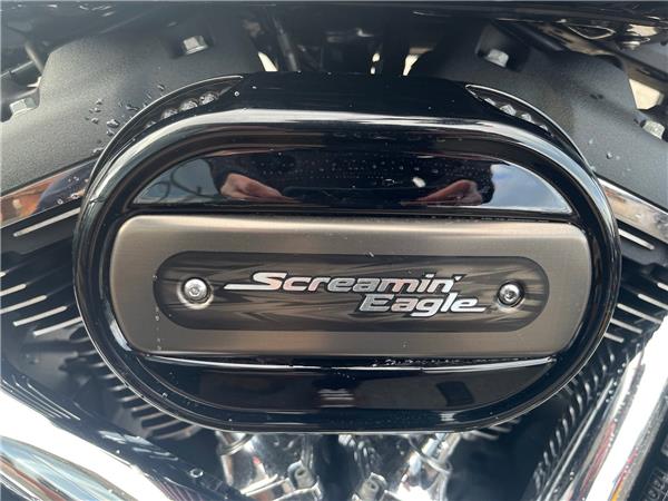 2018 HARLEY-DAVIDSON SOFTAIL FLSB SPORT GILDE