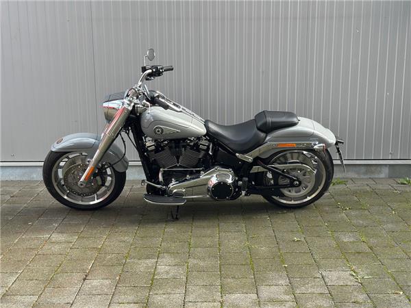 Softail Fat Boy 117cui 