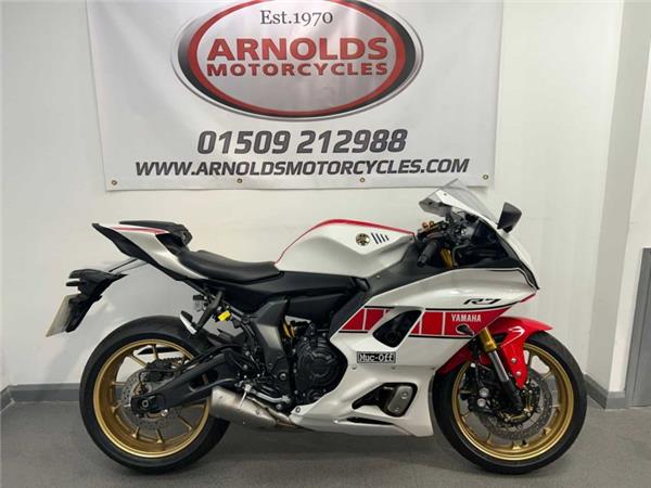 2024 Yamaha YZF-R7 60TH ANNIVERSARY WHITE