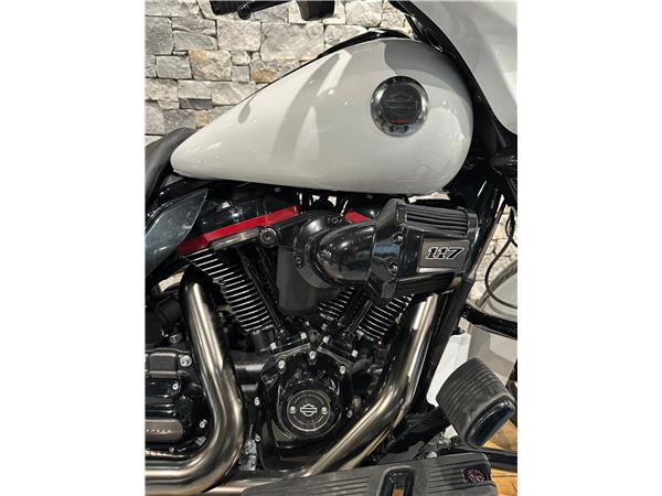 2021 harley-davidson FLHXSE Street Glide CVO 117