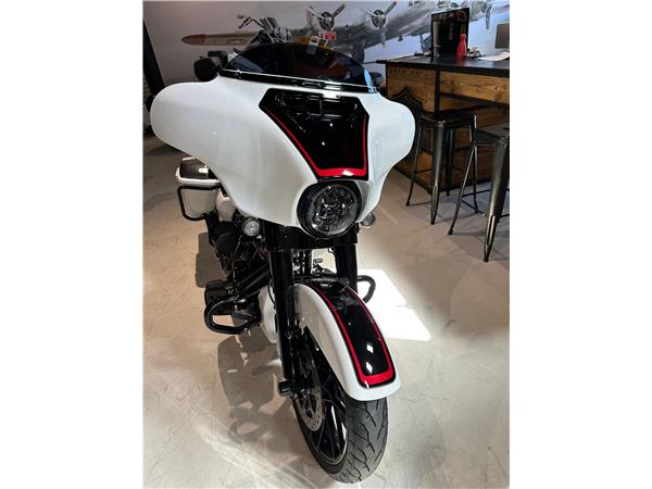 2021 harley-davidson FLHXSE Street Glide CVO 117