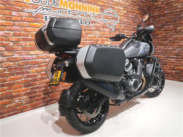 2022 Harley-Davidson RA1250S Pan America special