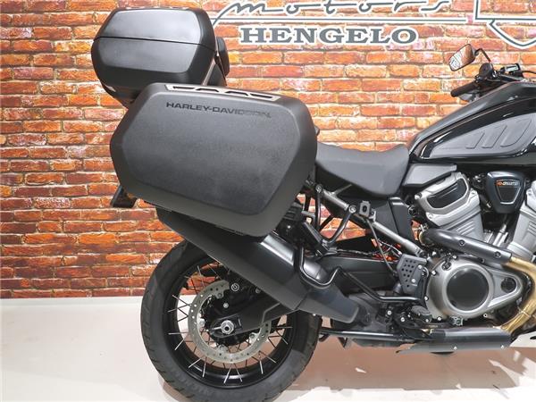 New Harley-Davidson RA1250S Pan America special Adaptive Ride High 40 Spokes