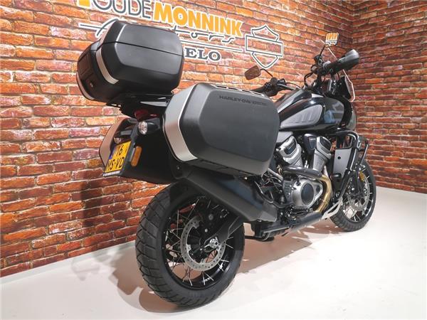 New Harley-Davidson RA1250S Pan America special Adaptive Ride High 40 Spokes