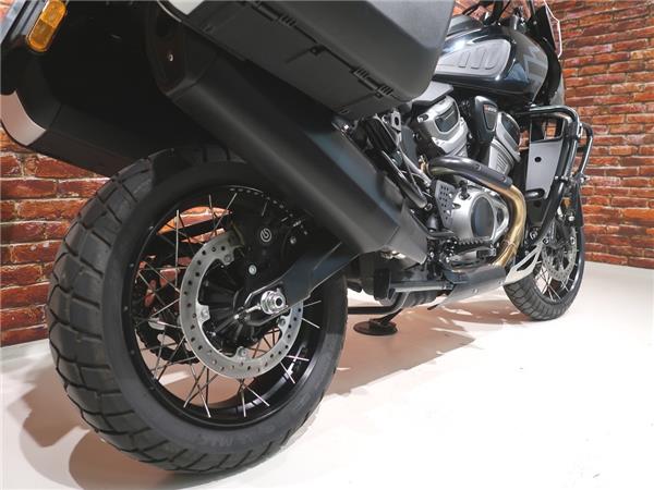 New Harley-Davidson RA1250S Pan America special Adaptive Ride High 40 Spokes