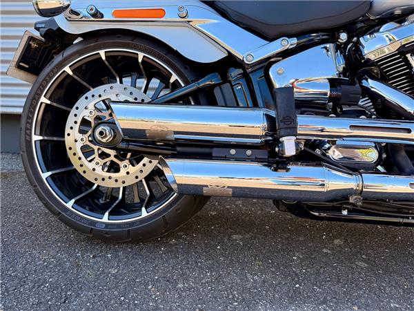 2024 HARLEY-DAVIDSON BREAKOUT