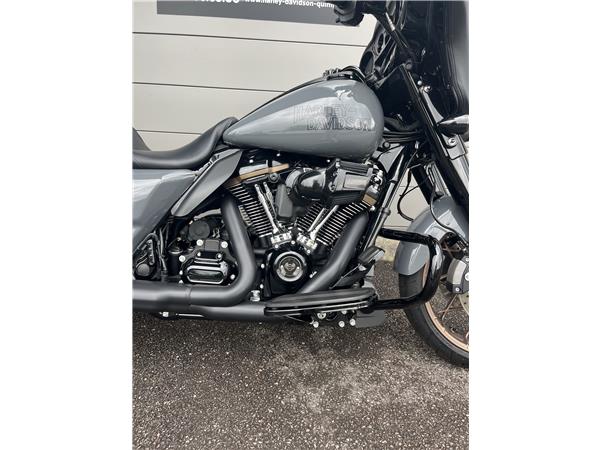 2022 HARLEY-DAVIDSON STREET GLIDE