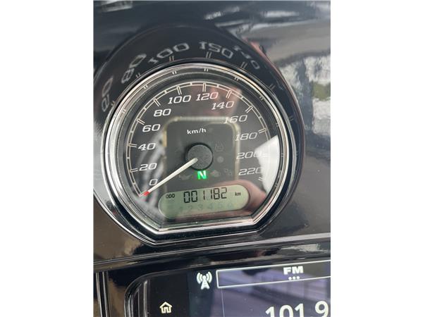 2022 HARLEY-DAVIDSON STREET GLIDE