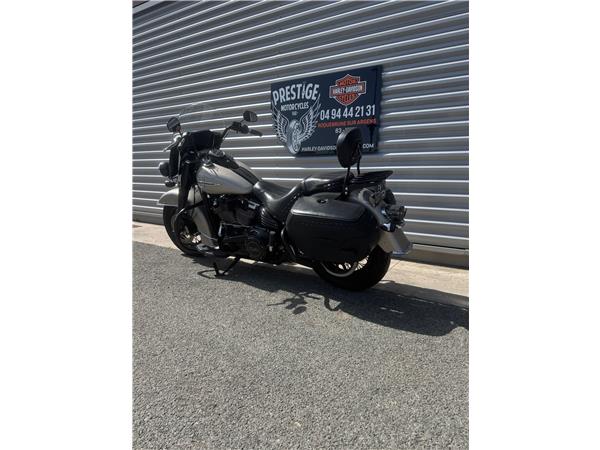 2018 HARLEY-DAVIDSON HERITAGE